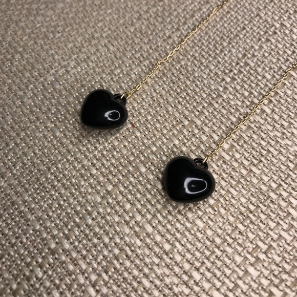 Black Puffy Heart Dangle earrings - Picture 3 of 4